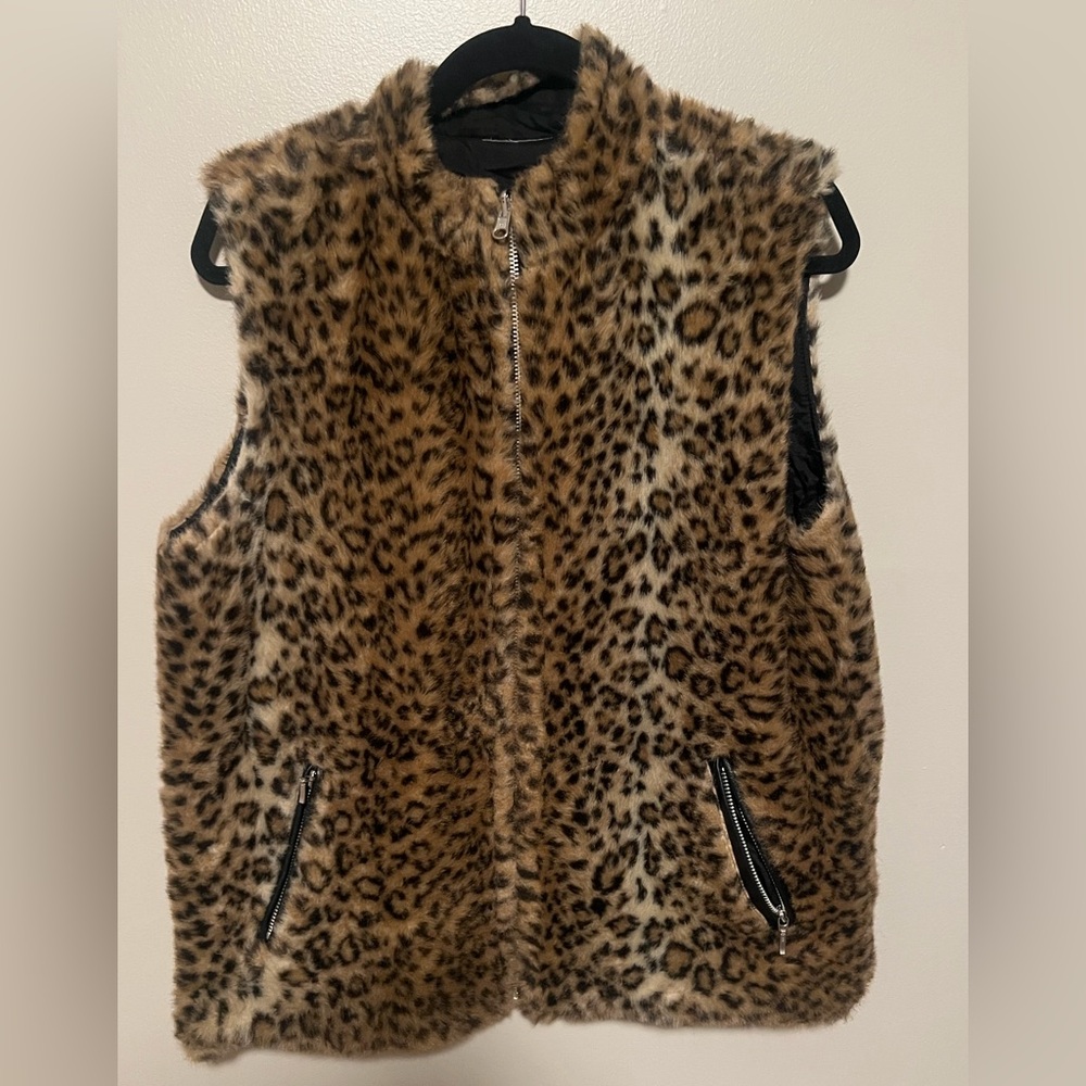 Chico's Animal Leopard Print Faux Fur Vest - Reversible